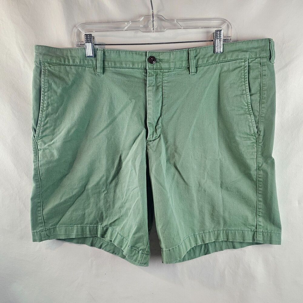 LL Bean Shorts Mens 40 Green Chino Lakewashed Standard Fit Stretch Preppy Casual